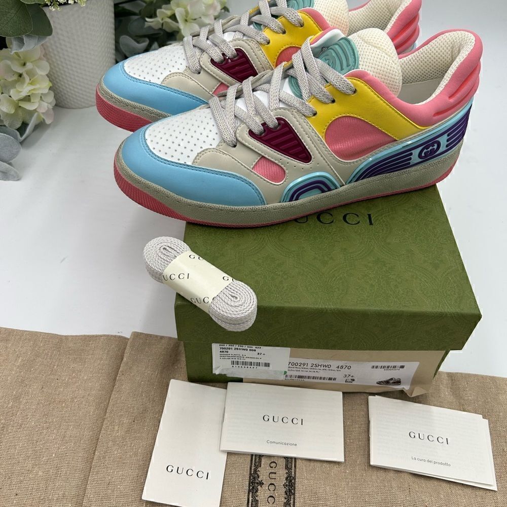Women’s Gucci basket low top sneakers size 37.5 made in Italy. - Picture 4 of 8